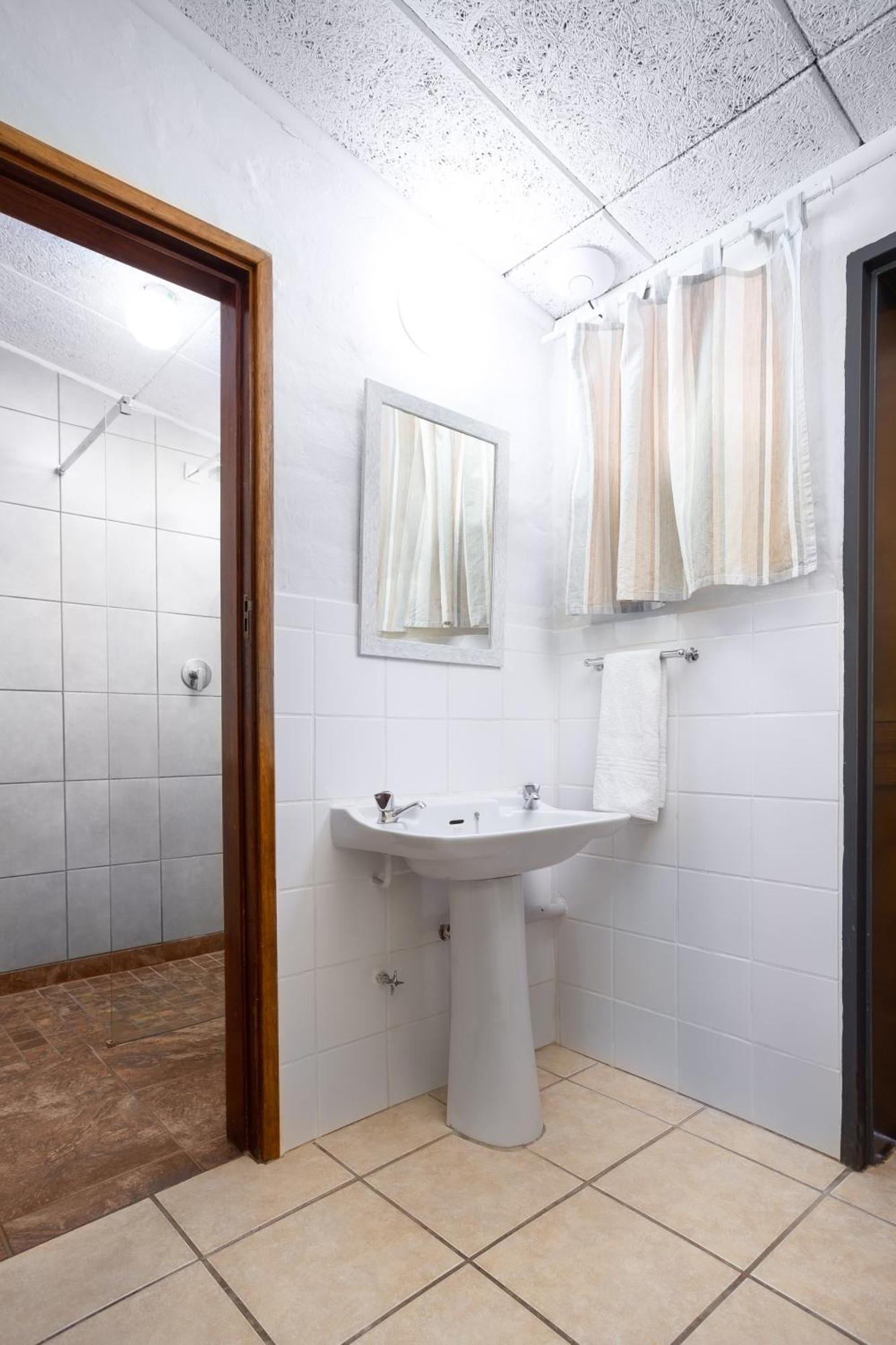 Merino Inn Hotel Колесберг Екстериор снимка