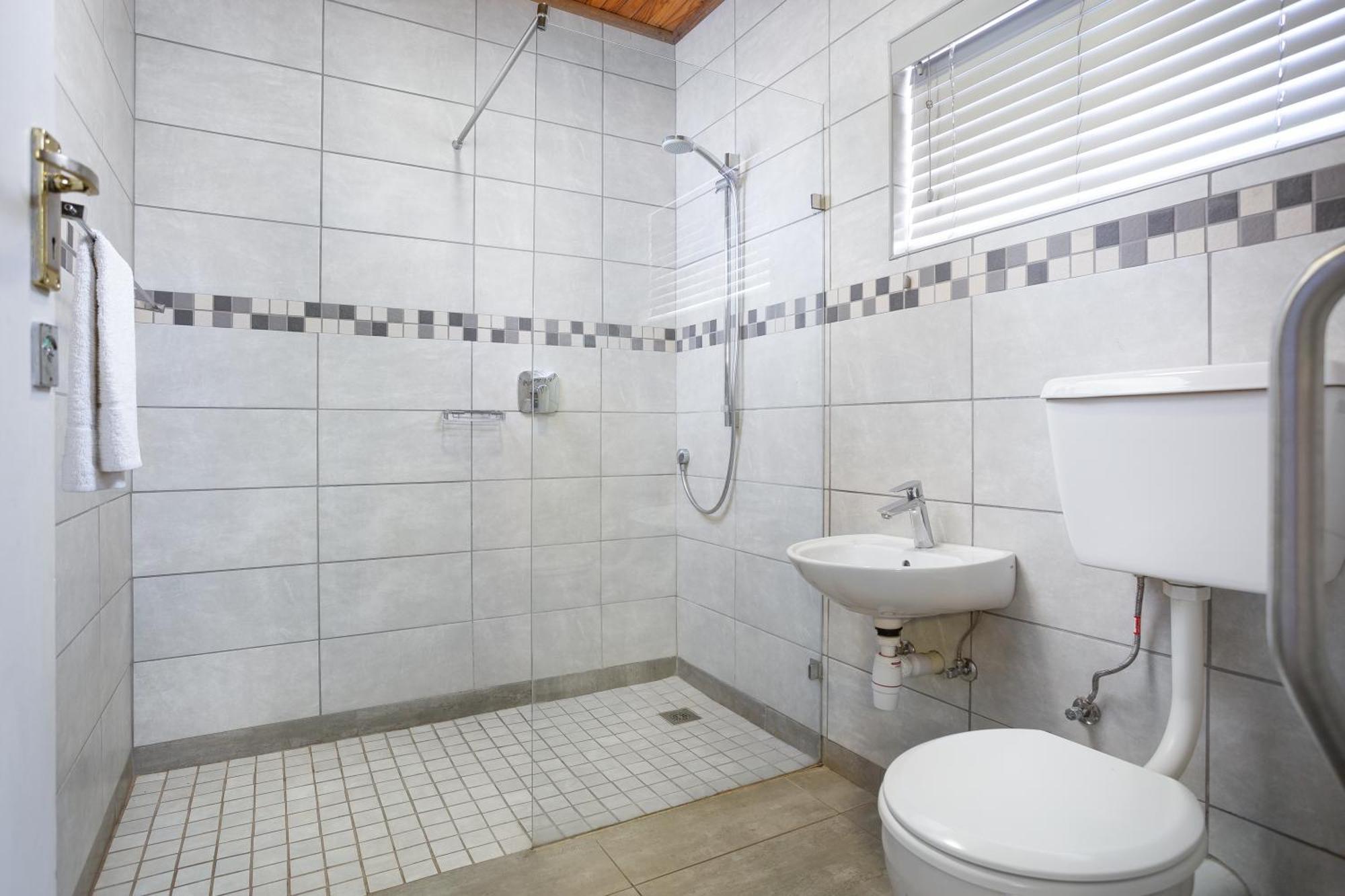 Merino Inn Hotel Колесберг Екстериор снимка