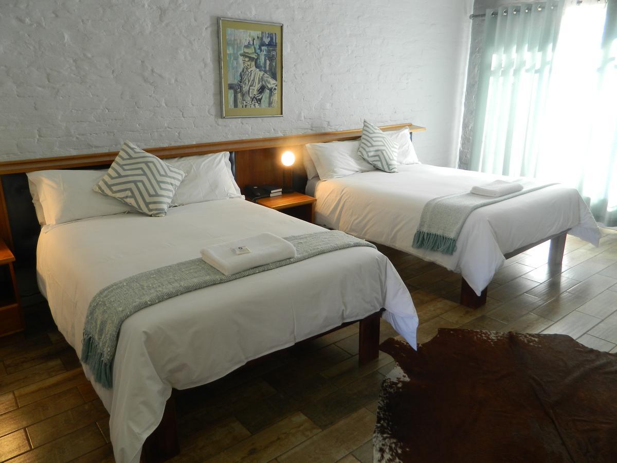 Merino Inn Hotel Колесберг Екстериор снимка