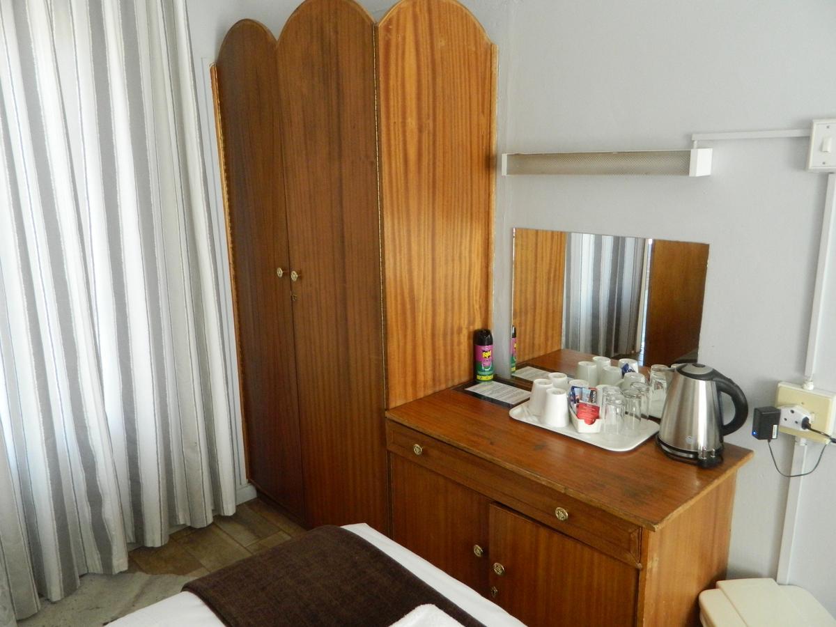 Merino Inn Hotel Колесберг Екстериор снимка